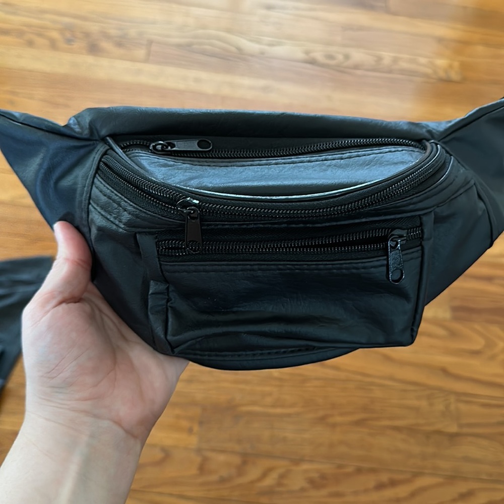 Fanny pack - Picture 2 of 2